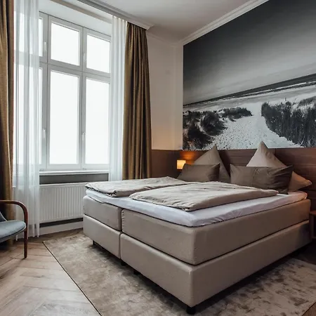 Strandhotel Hohenzollern 보르쿰