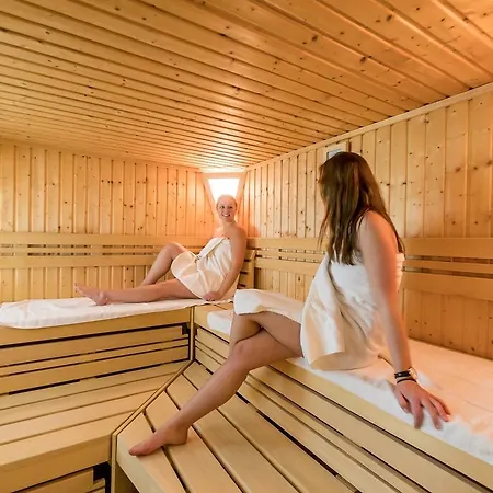 Hotel Strandhotel Hohenzollern 4*